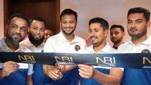 এশিয়া কাপ ও বিশ্বকাপের জন্য দোয়া চাইলেন সাকিব